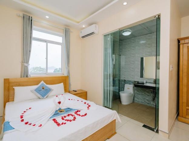 Lang Chai Hotel Cat Ba Dong Khe Sau Exterior photo