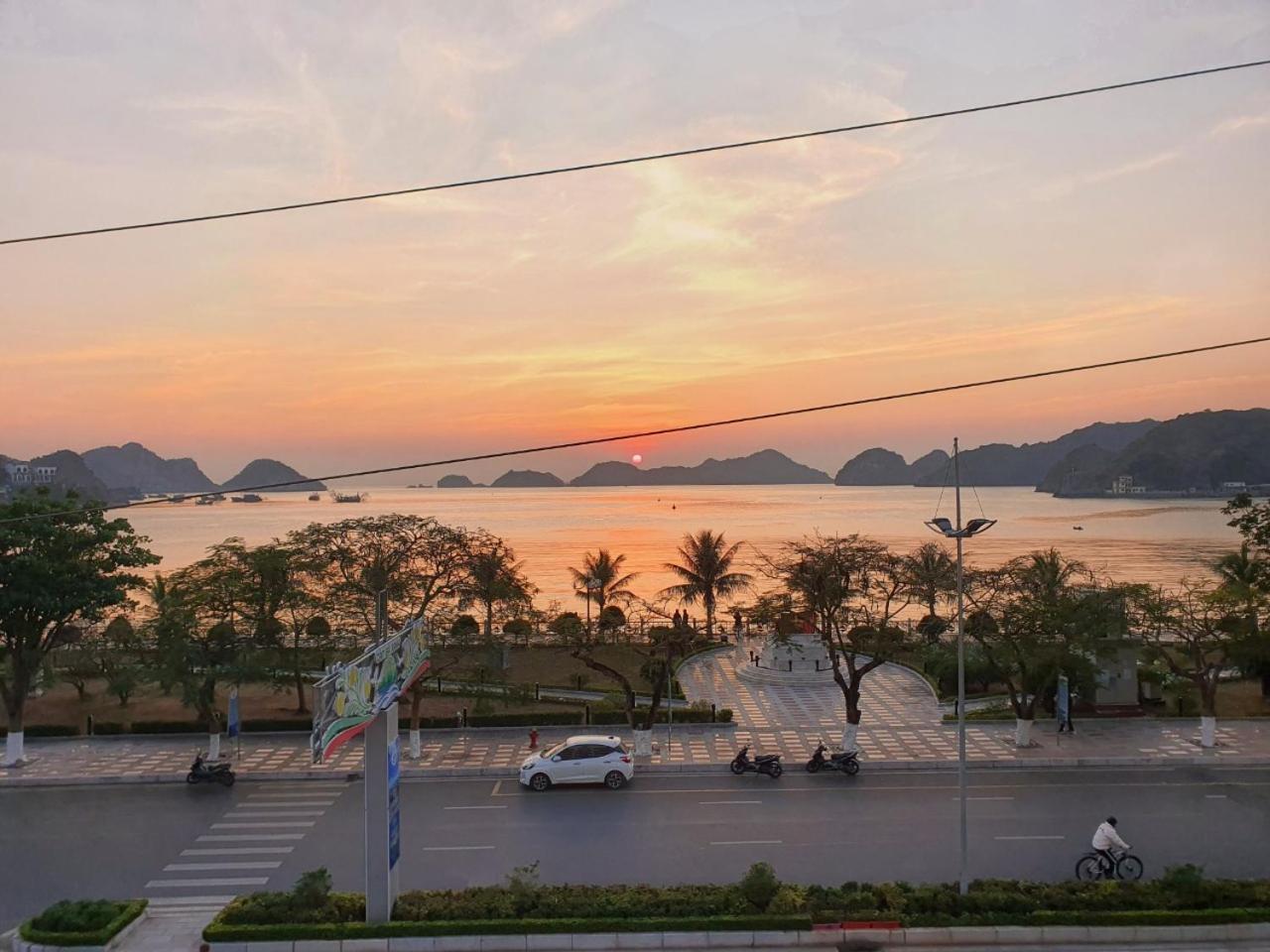 Lang Chai Hotel Cat Ba Dong Khe Sau Exterior photo